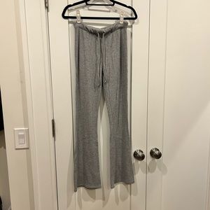 Aritzia Soft Ribbed Pants Grey Size Small